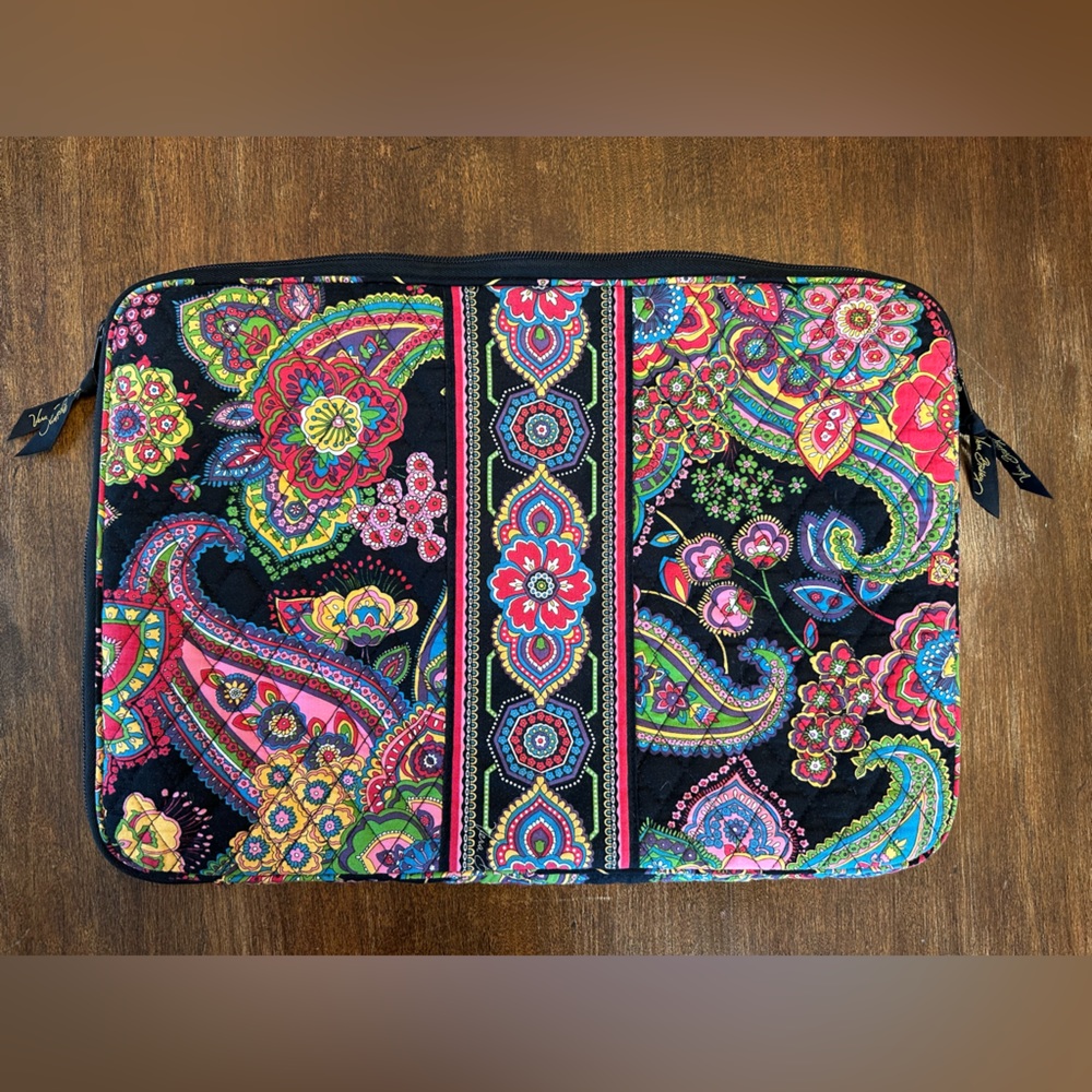 Vera Bradley Laptop Sleeve - Quilted Protective Case - Fits up to 15"